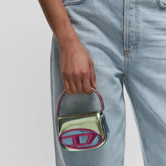 Diesel 1DR XS Crossbody Bag — Iconic Logo Mini Bag, Hard-to-Find - Picture 3 of 13
